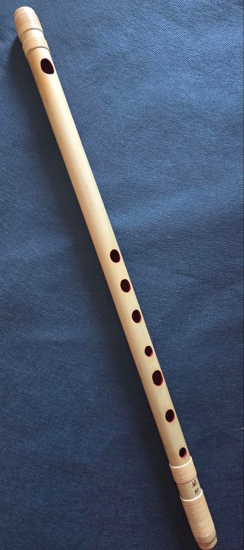 篠笛 蘭情(蘭照)管 ドレミ 六本調子 篠笛 蘭情【蘭照】本漆 6・7調子（裏穴なし） - 阿波踊り用品専門店 岡