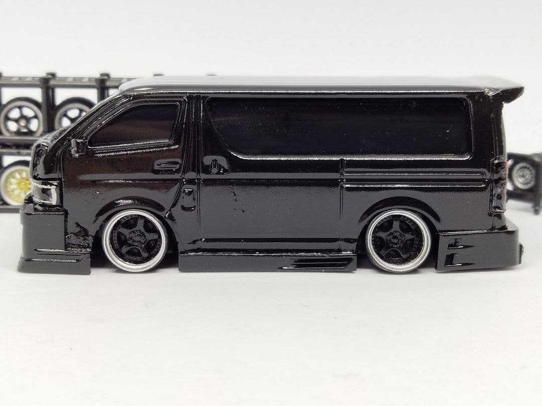 トミカ改造 ハイエース フルエアロ アルミリム 黒 ☆深リム ホット