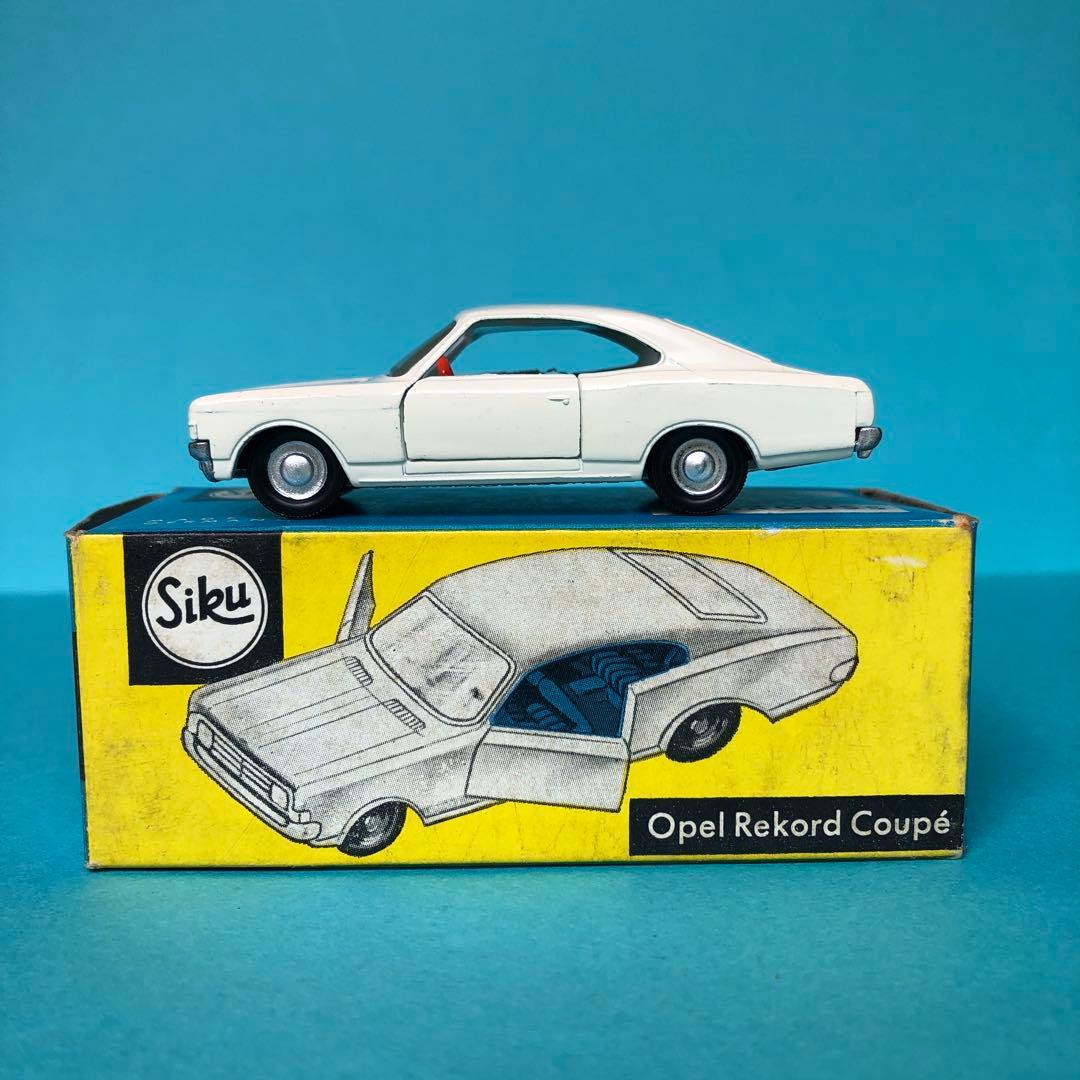 Siku V271 オペル レコード クーペ