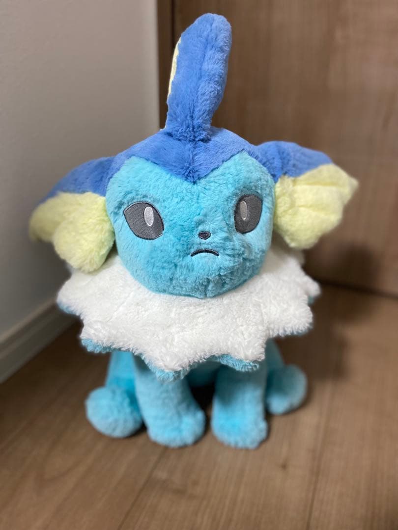 ポケモンセンターオリジナル　シャワーズ　ふわふわ抱きぬいぐるみ 614v3QZjEsL.jpg_BO30,255,255,