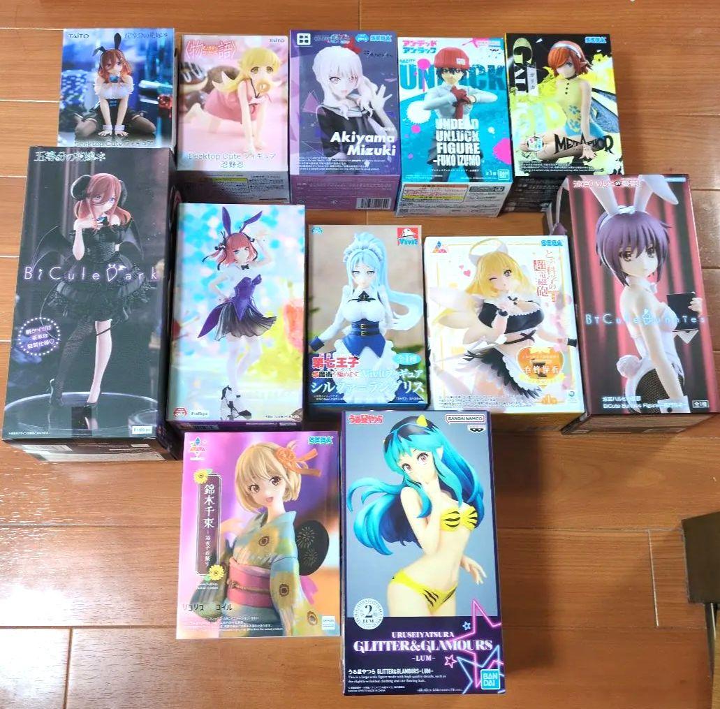 1点700円以下の特価！人気アニメフィギュア12点セット