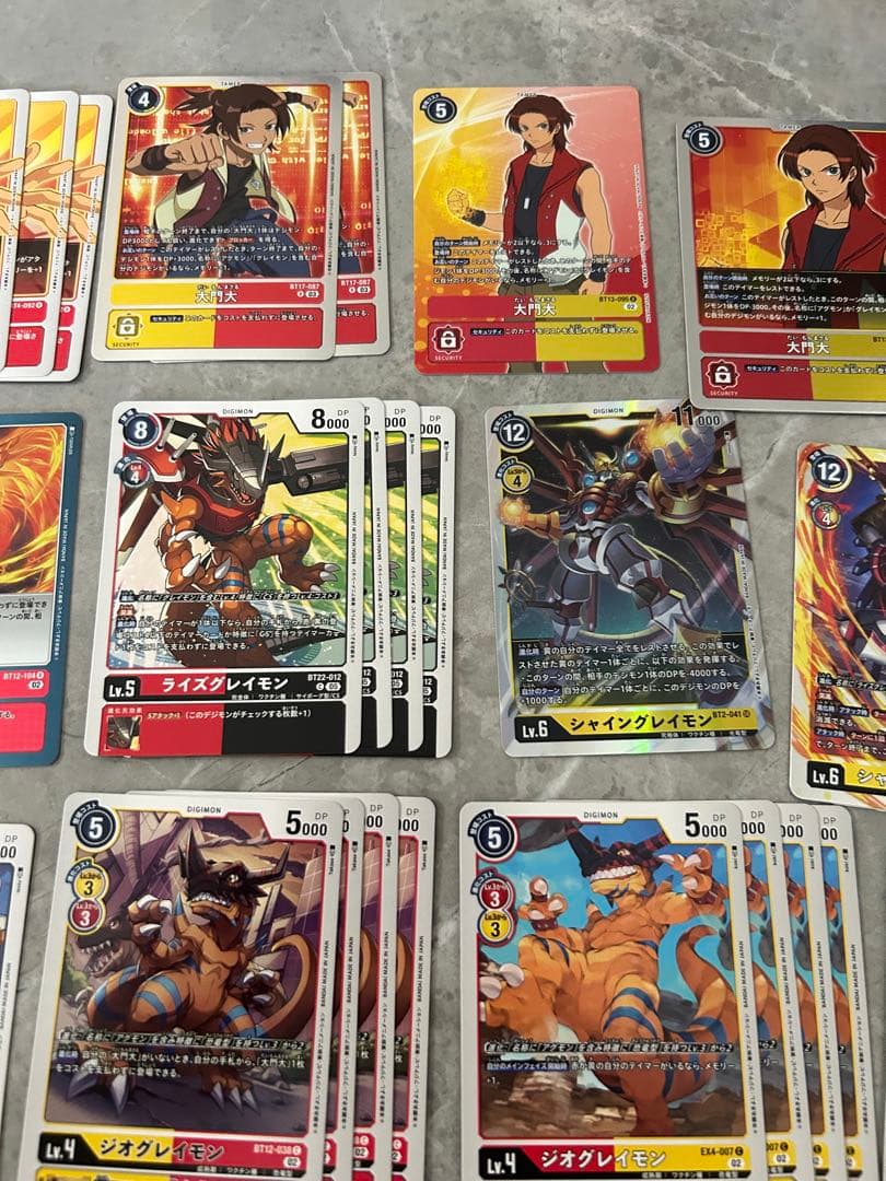 デジモンカード 大門大 アグモン シャイングレイモン デッキ