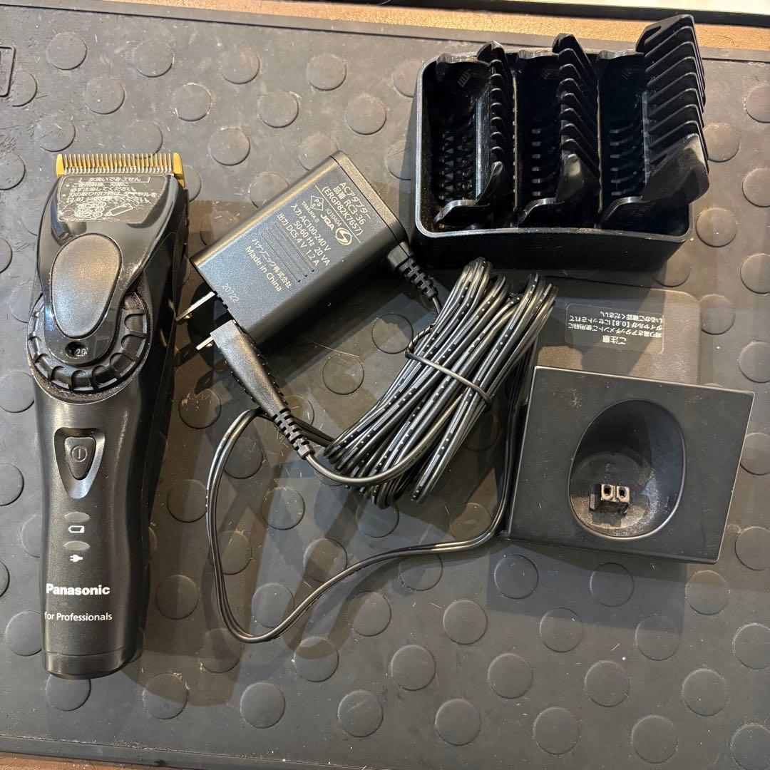 (*)様 Panasonic プロリニアバリカン 充電器付き　ER-GP82 Panasonic（パナソニック） 業務用 プロ リニアバリカン ER-GP82-K