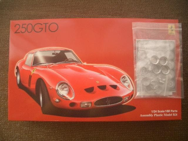 1/24 フジミ フェラーリ 250GTO ワイヤーホイール付き