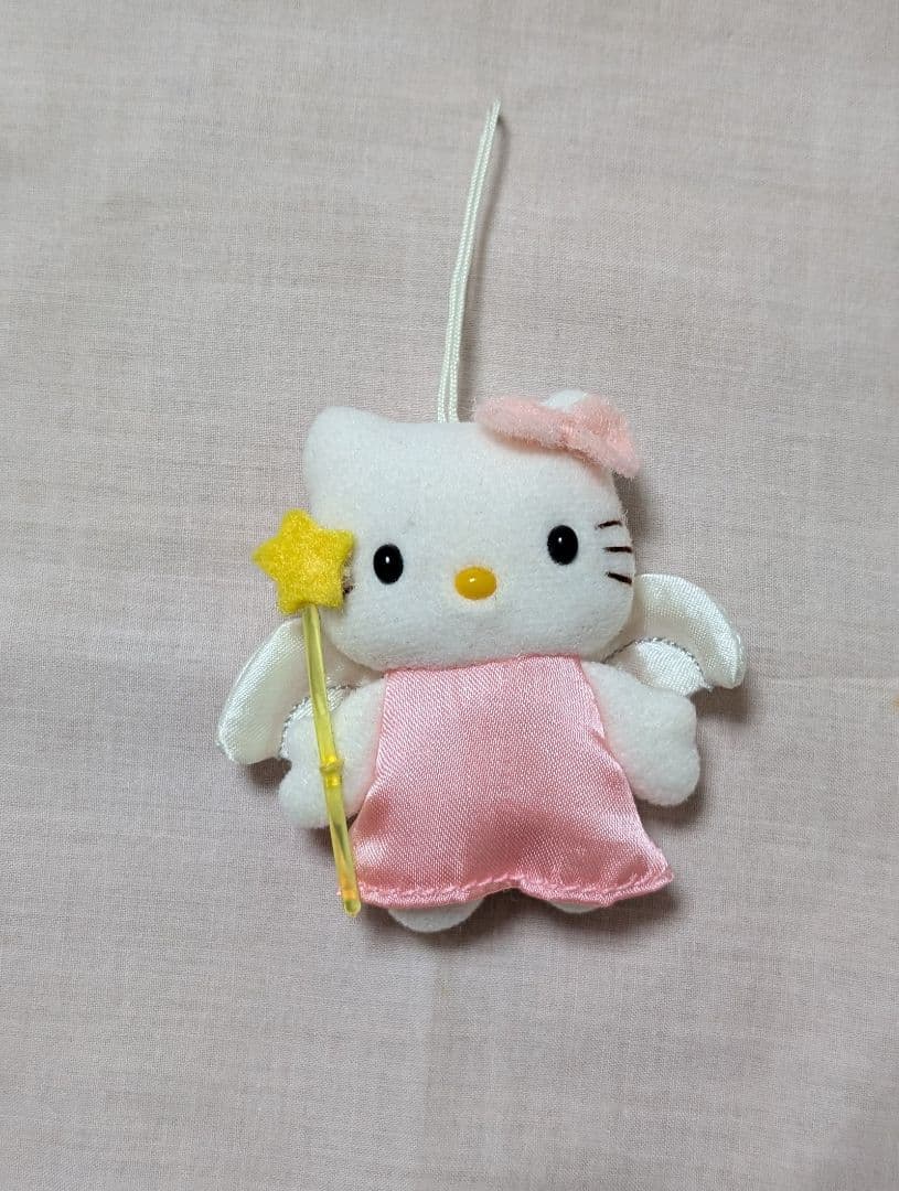 サンリオ キティちゃん 天使マスコット　誕生日メロディー付き