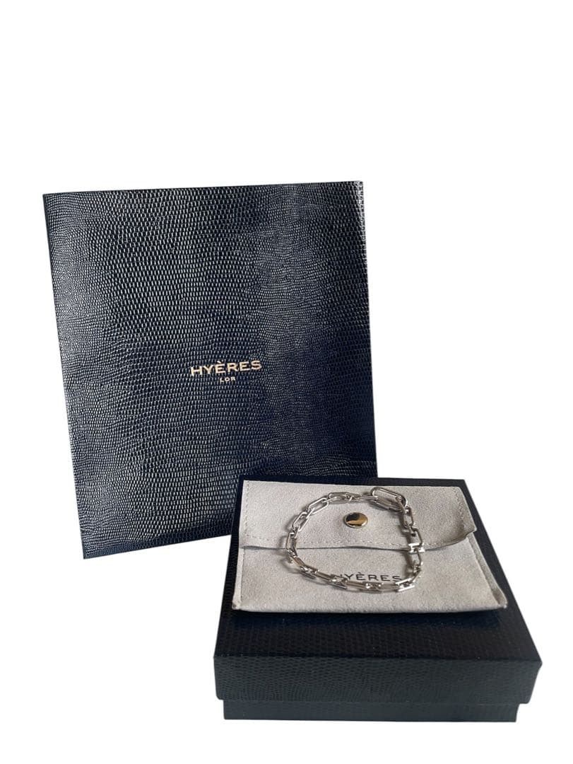 イエールロール HYÈRES シルバーチェーンブレスレット テテ着用 BTS