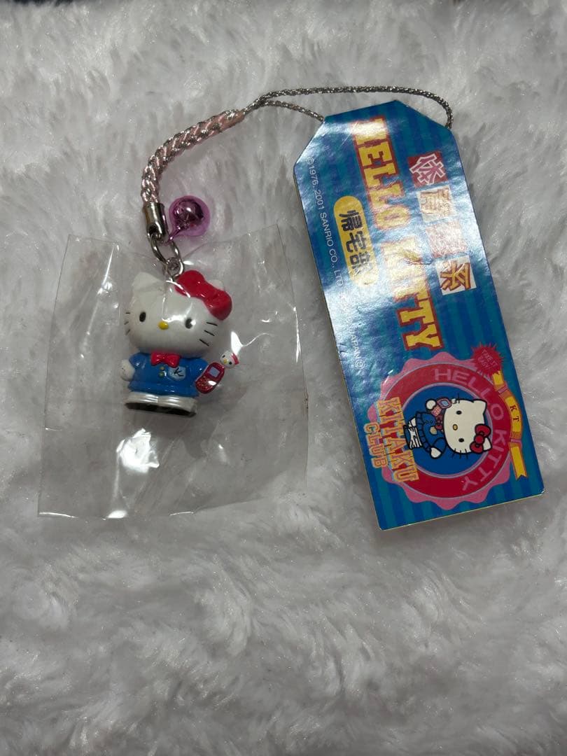 ハローキティ ストラップ 帰宅部 激レア 体育会系 セブンネット、セブン‐イレブンで販売 ストラップ・ブラック／ HELLO