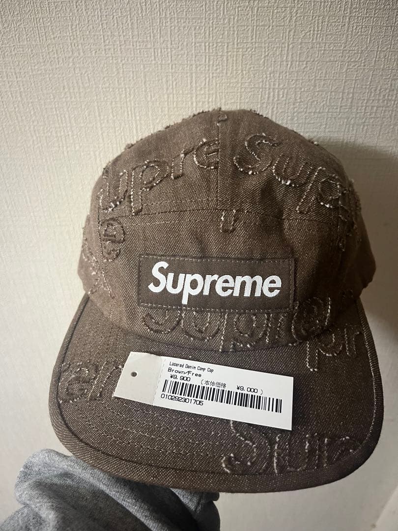 Supreme 刺繍ロゴキャップ ブラウン