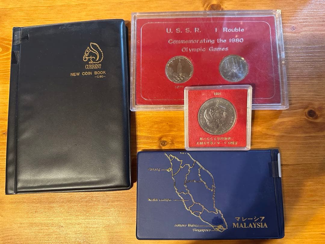 海外硬貨　古銭　まとめ4kg他 外国コイン まとめ売り 硬貨 貨幣 古銭の通販 by ナイト's shop｜ラクマ