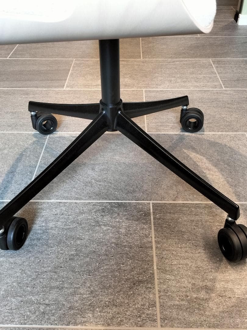 k*a様 ロマランチェアキャスター◇カワジュン◇展示品(JTH06-l) - メルカリ