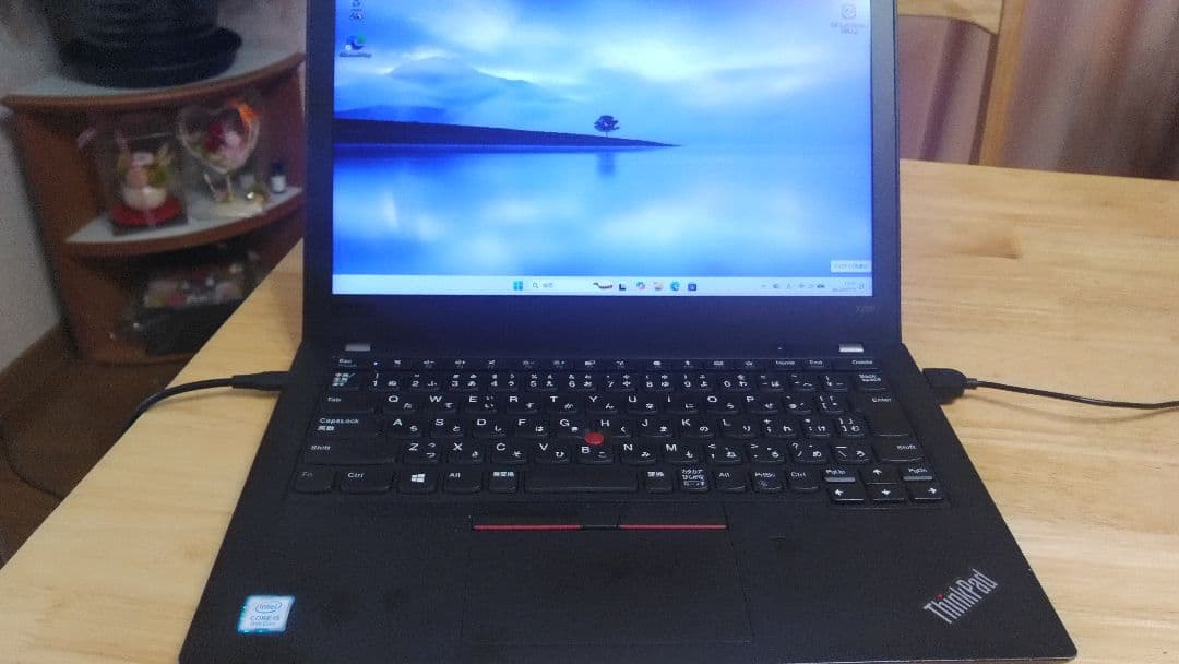 軽量☆薄型　レノボX280 Core i5-8250U 8GB SSD256