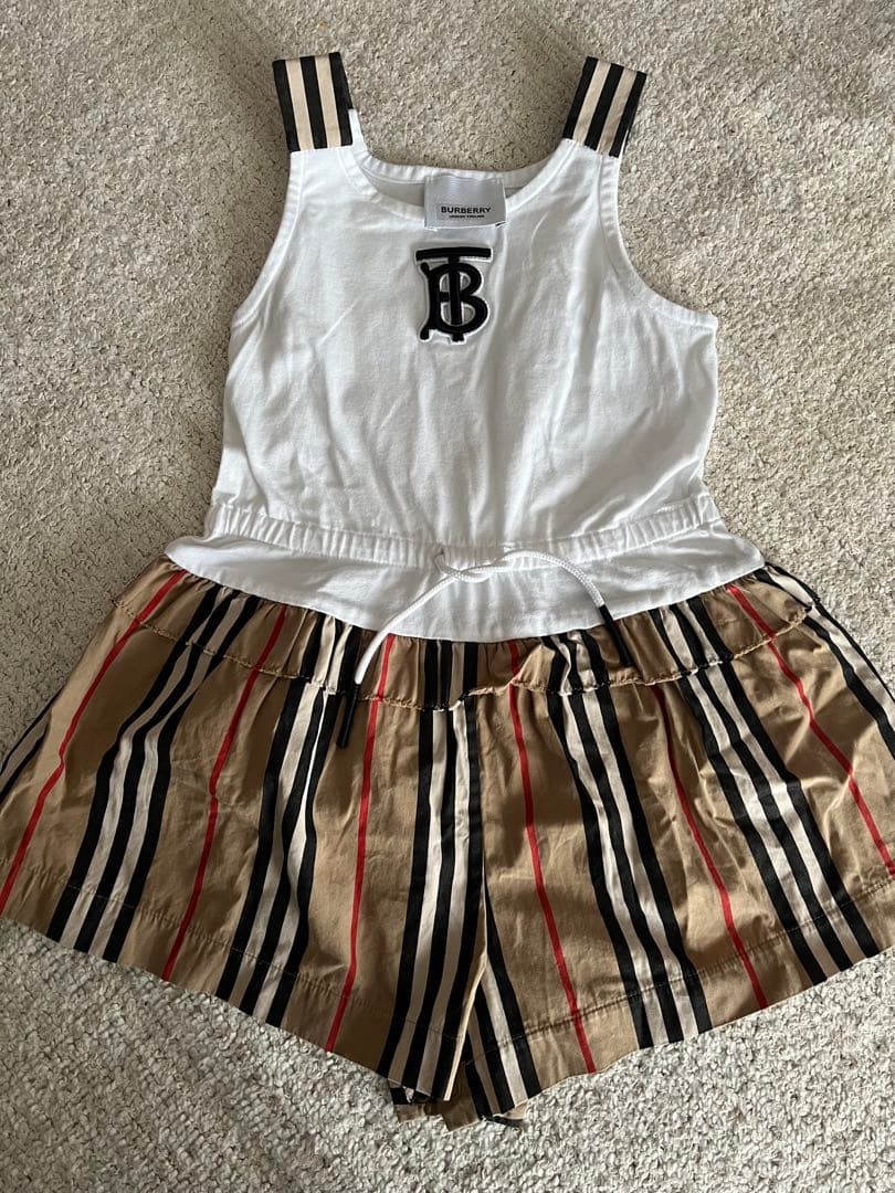 バーバリー　ロンパース　ベビー　90