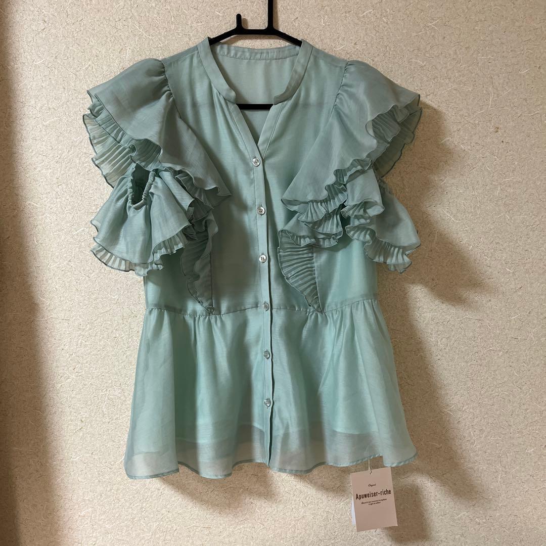 新品 タグ付き アプワイザーリッシェ 2wayプリーツラッフルブラウス