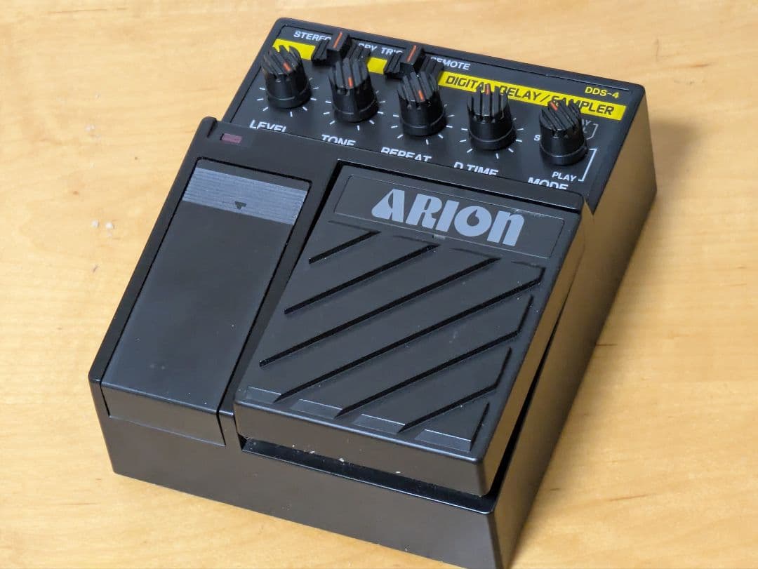 ギター Arion DDS-4 Digital Delay/Sampler