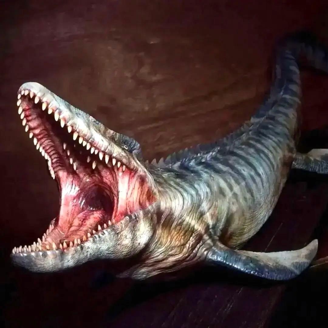 モササウルス 海の王者 リアルカラー！　恐竜　フィギュア