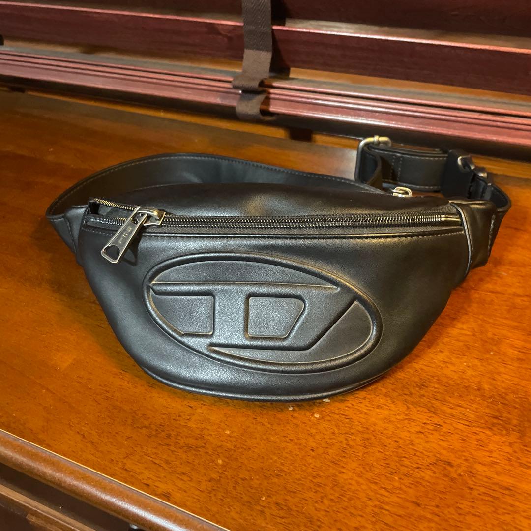 DIESEL ボディバッグ ブラック 値下げ交渉可