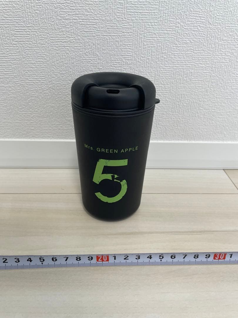 タンブラー Mrs. GREEN APPLE - メルカリ