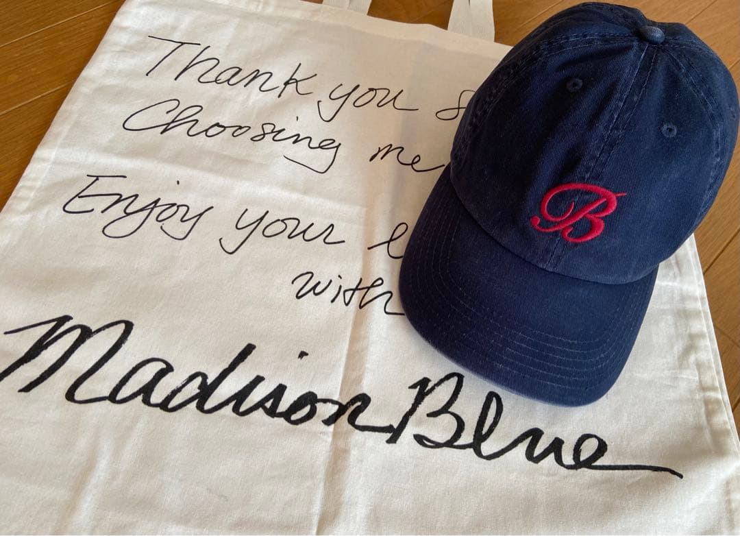 ショッパー布付！ MADISONBLUE ネイビーB刺繍キャップ MADISONBLUE(マディソンブルー)のB CAP通販 | mirabella homme