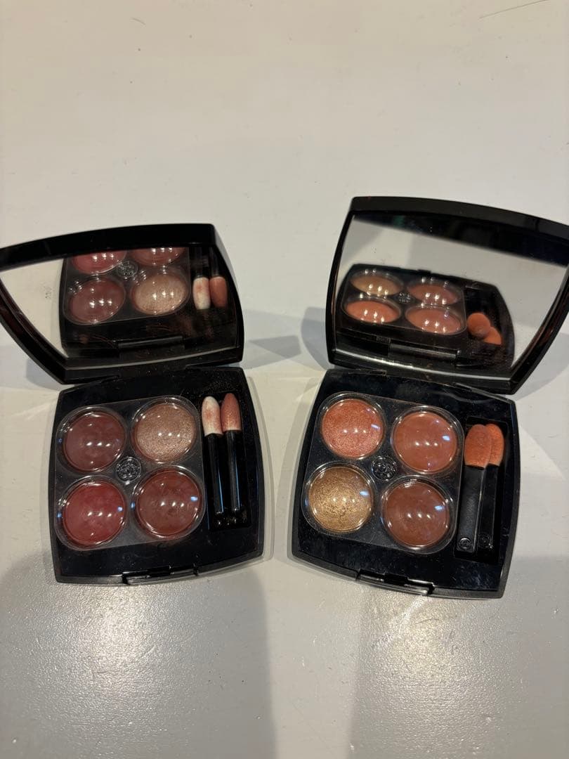 Chanel アイシャドウパレット ニセット