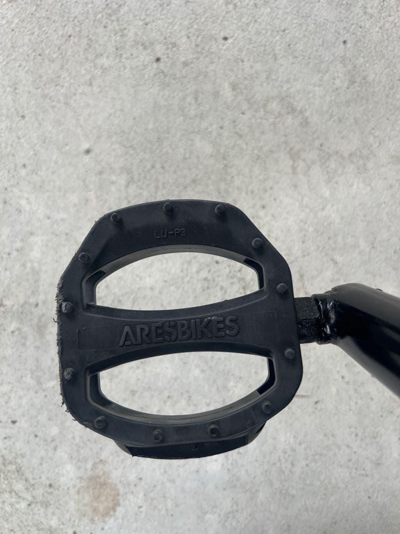 早い者勝ち】ARES BIKS SWORD BMX20インチ - メルカリ