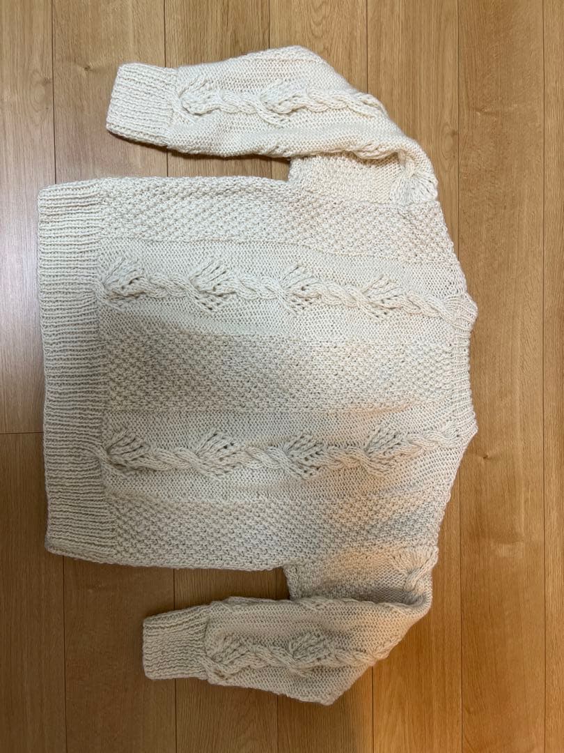 美品※yuni ネパールハンドニット オーバーサイズプルオーバー - メルカリ