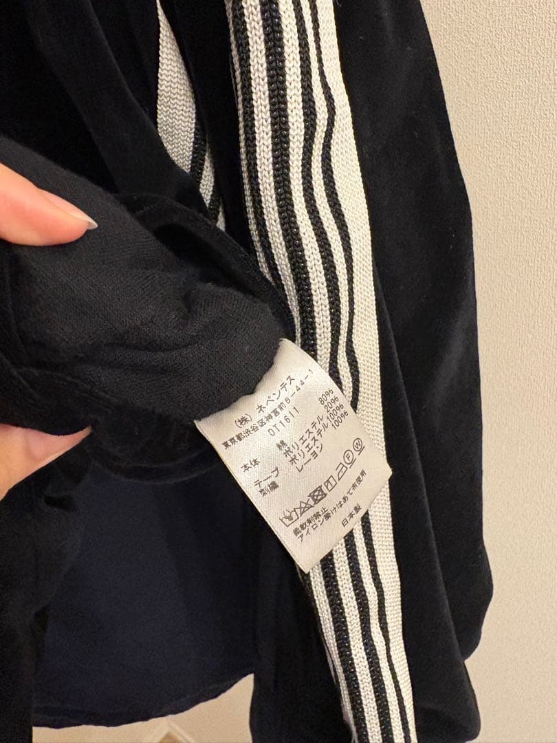 needles ブラック ベロア パーカー - メルカリ