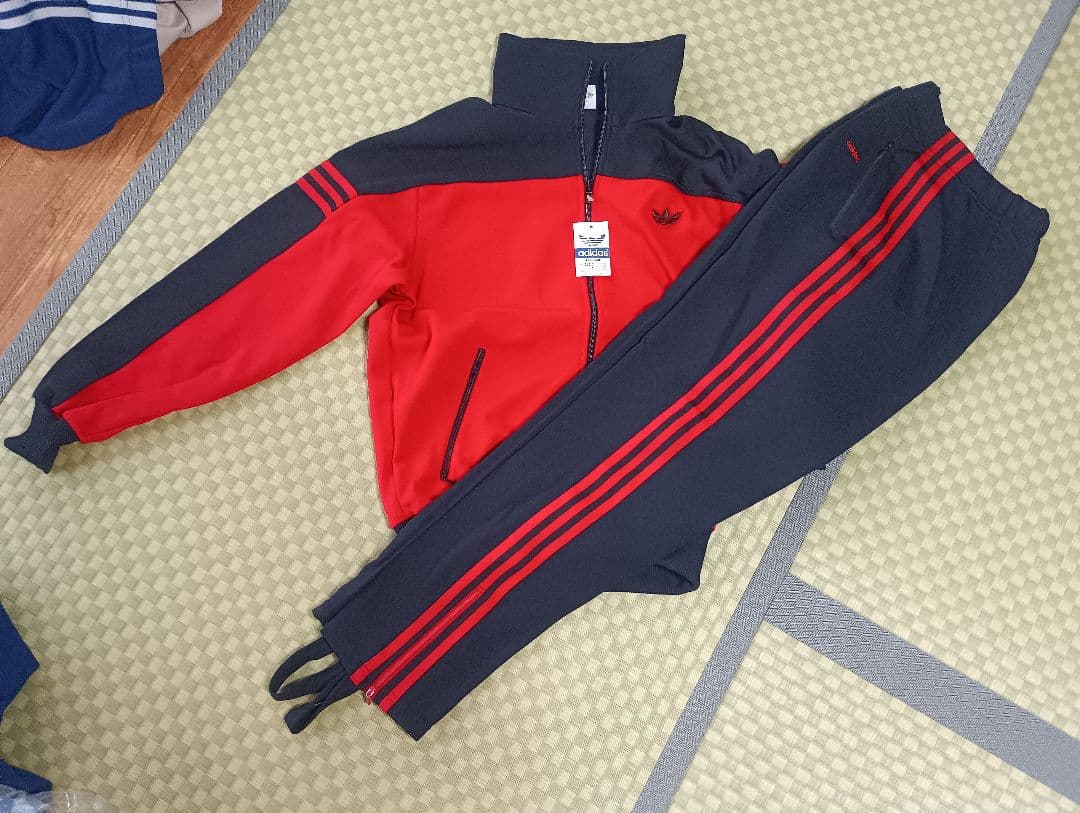 緊急値下げ70s　adidas ジャージ上下セット 赤/黒 サイズ2 70年代 70s EURO ユーロ ブラック レッド 黒 赤 ジャージ │ヴィテージ