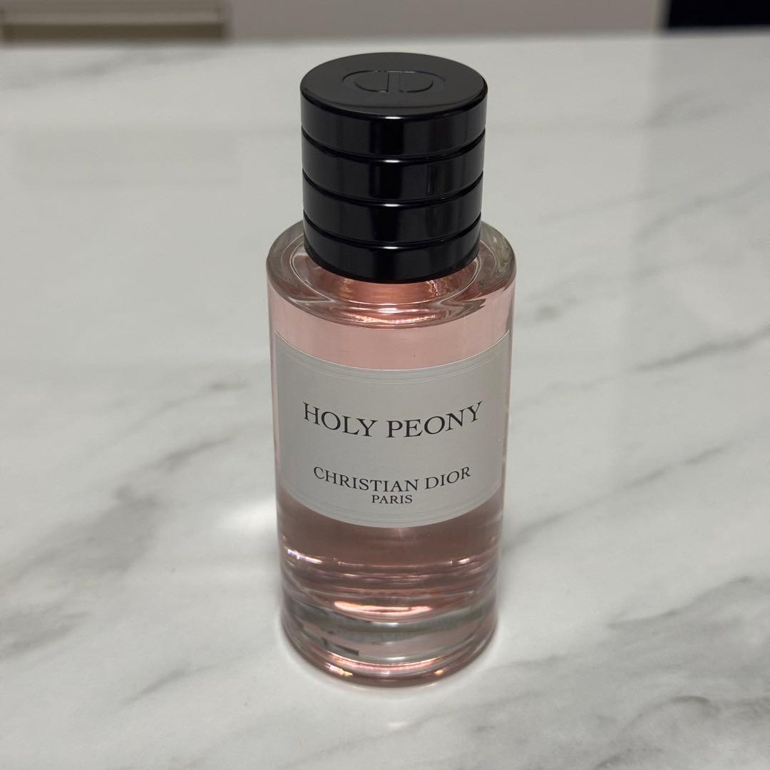 HOLY PEONY Dior オードパルファム 40mL ホーリーピオニー Amazon | ディオール メゾン クリスチャン ディオール HOLY PEONY