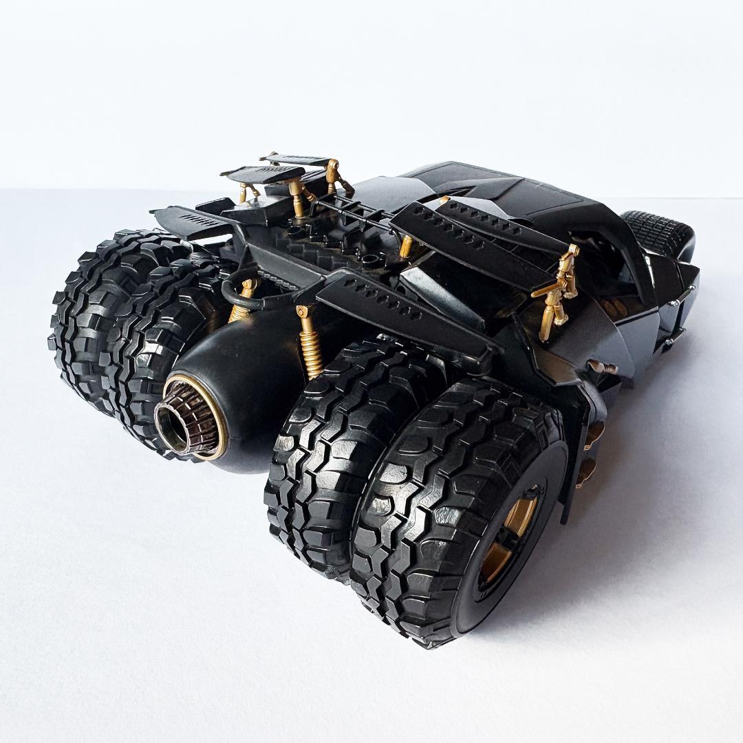 マテル ホットウィール バットモービル 2台セット 1/18 黒、カモフラ