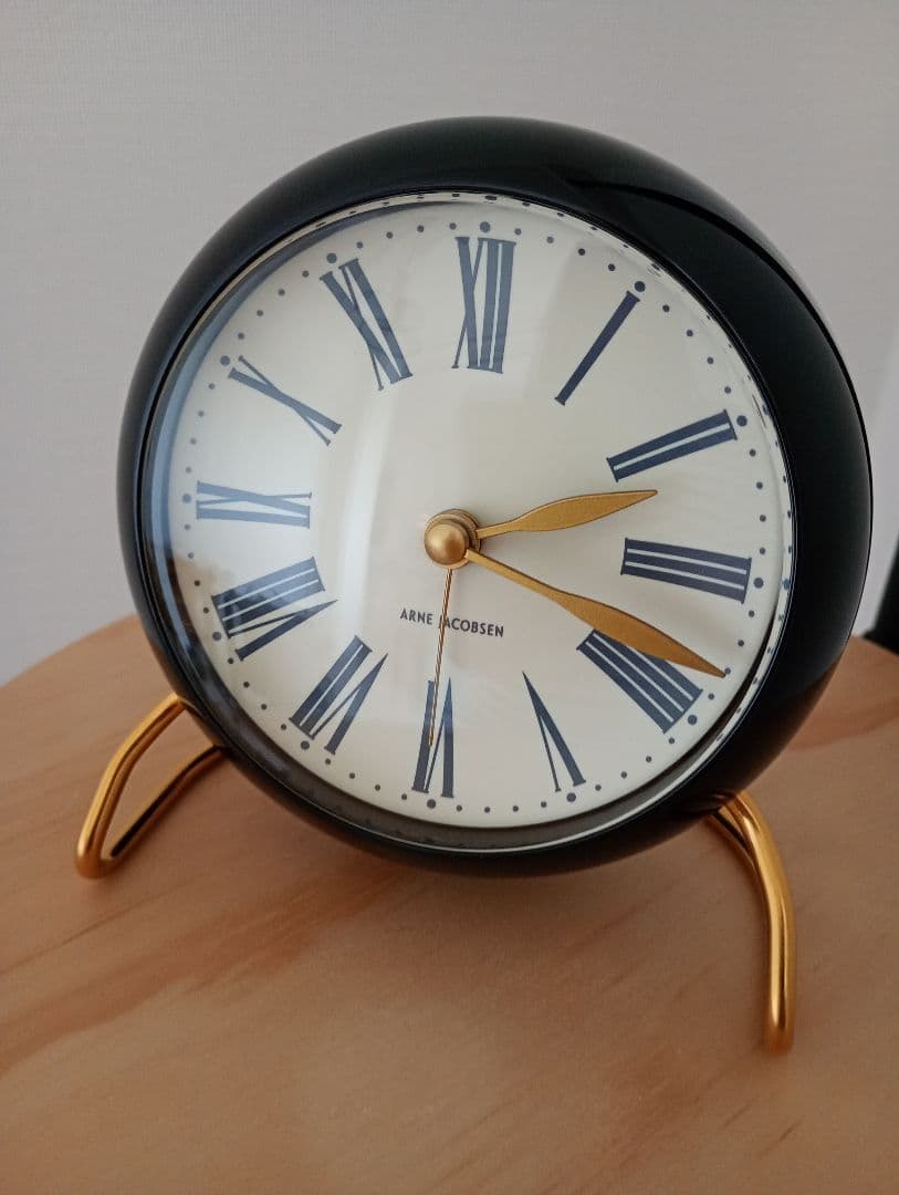 【美品・箱あり】アルネヤコブセン　時計　ローマンクラシック