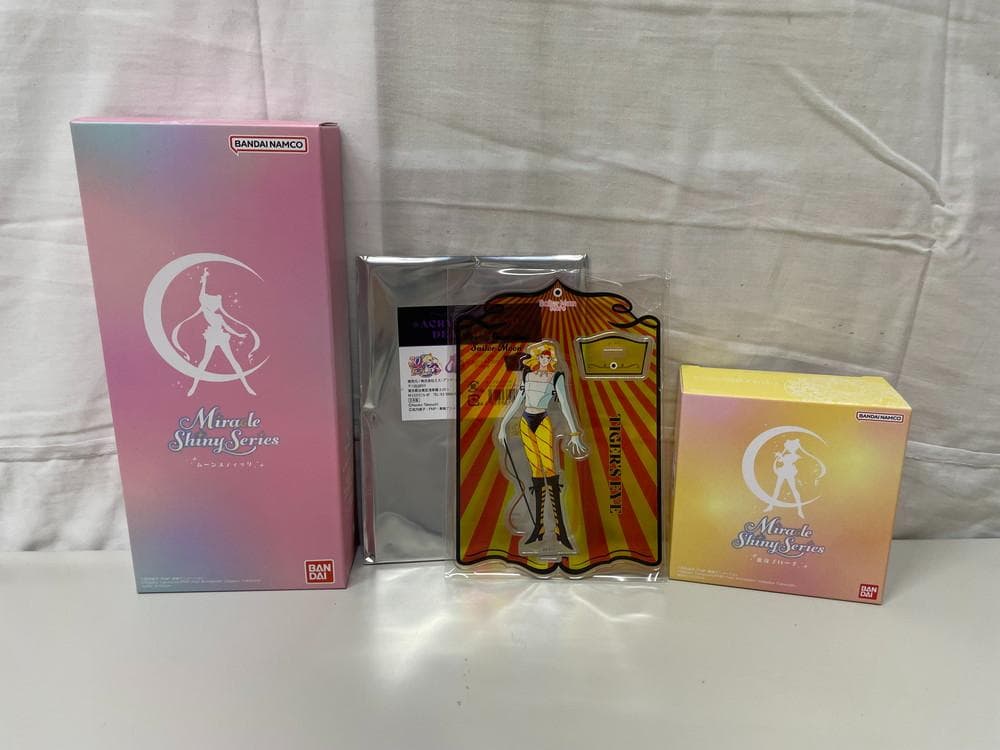 ◆セーラームーン ムーンスティック 変身ブローチ アクスタ３点セット 09298