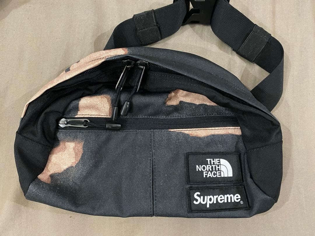 Supreme The North Face Roo II ウエストポーチ
