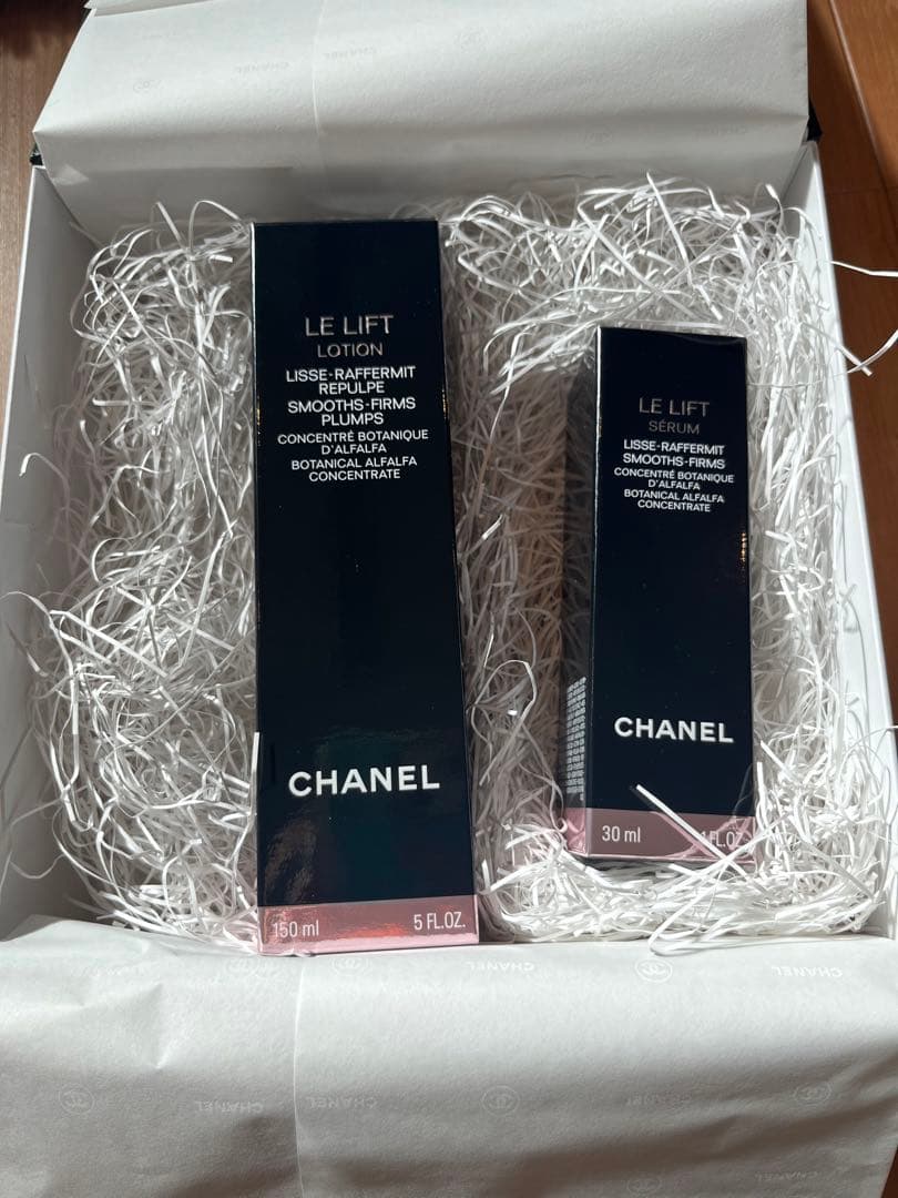 CHANEL ル リフト ローション &ル リフト セラム