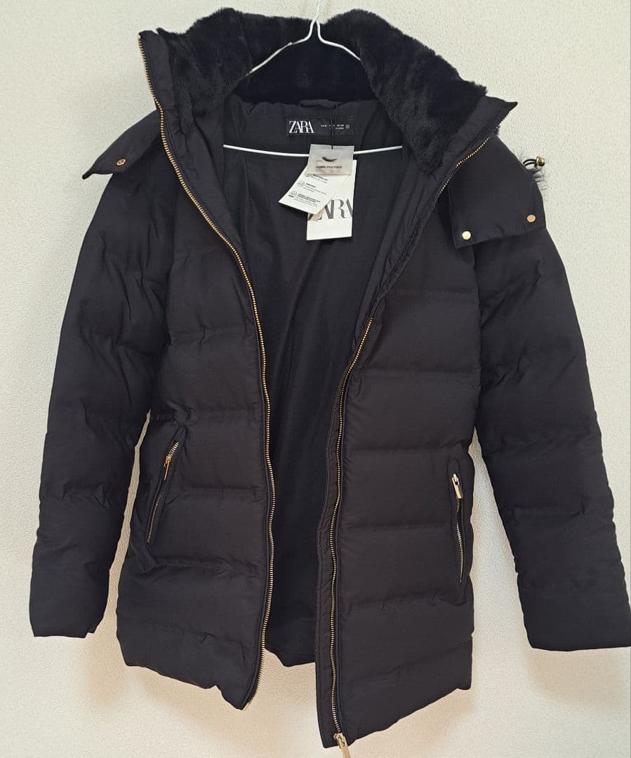 ZARA ザラ WINDPROTECTION セミロング丈フード付きダウン M - メルカリ