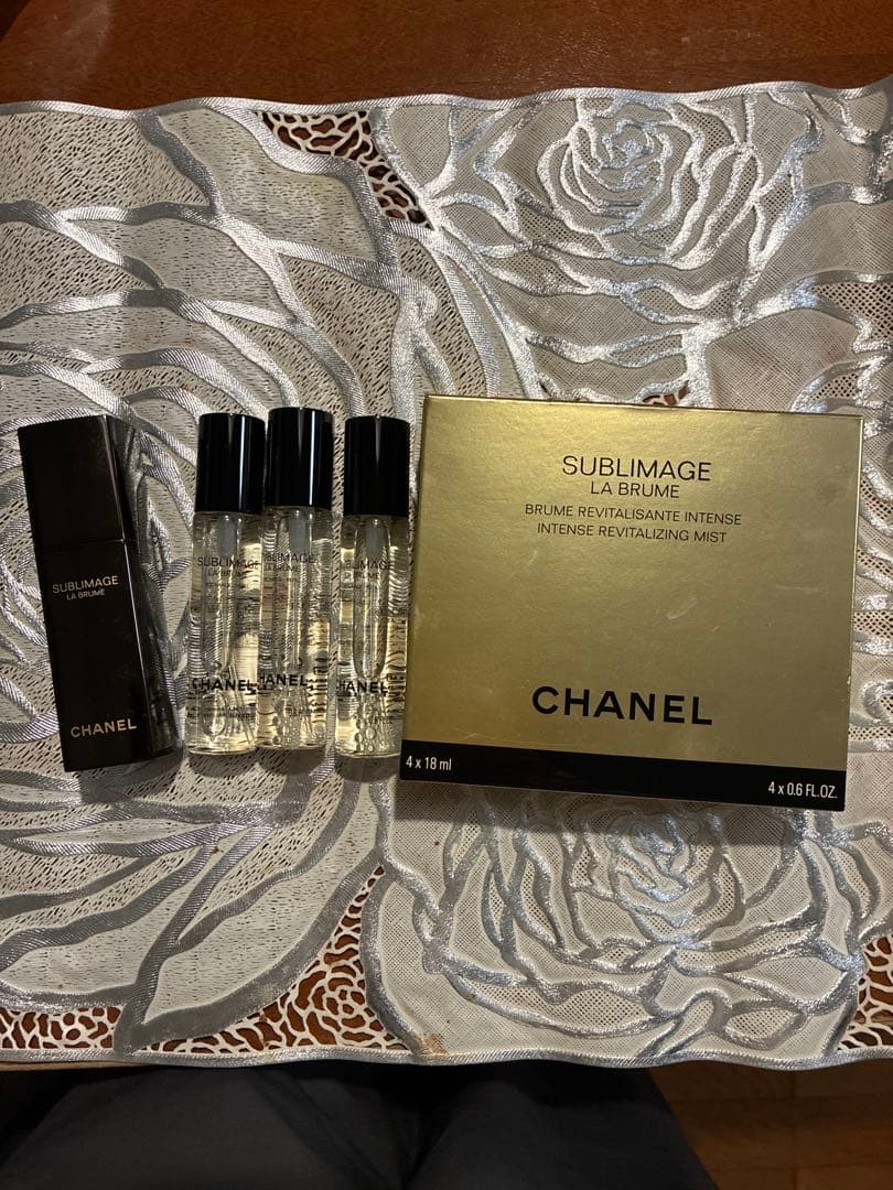 CHANEL SUBLIMAGE LA BRUME 3本