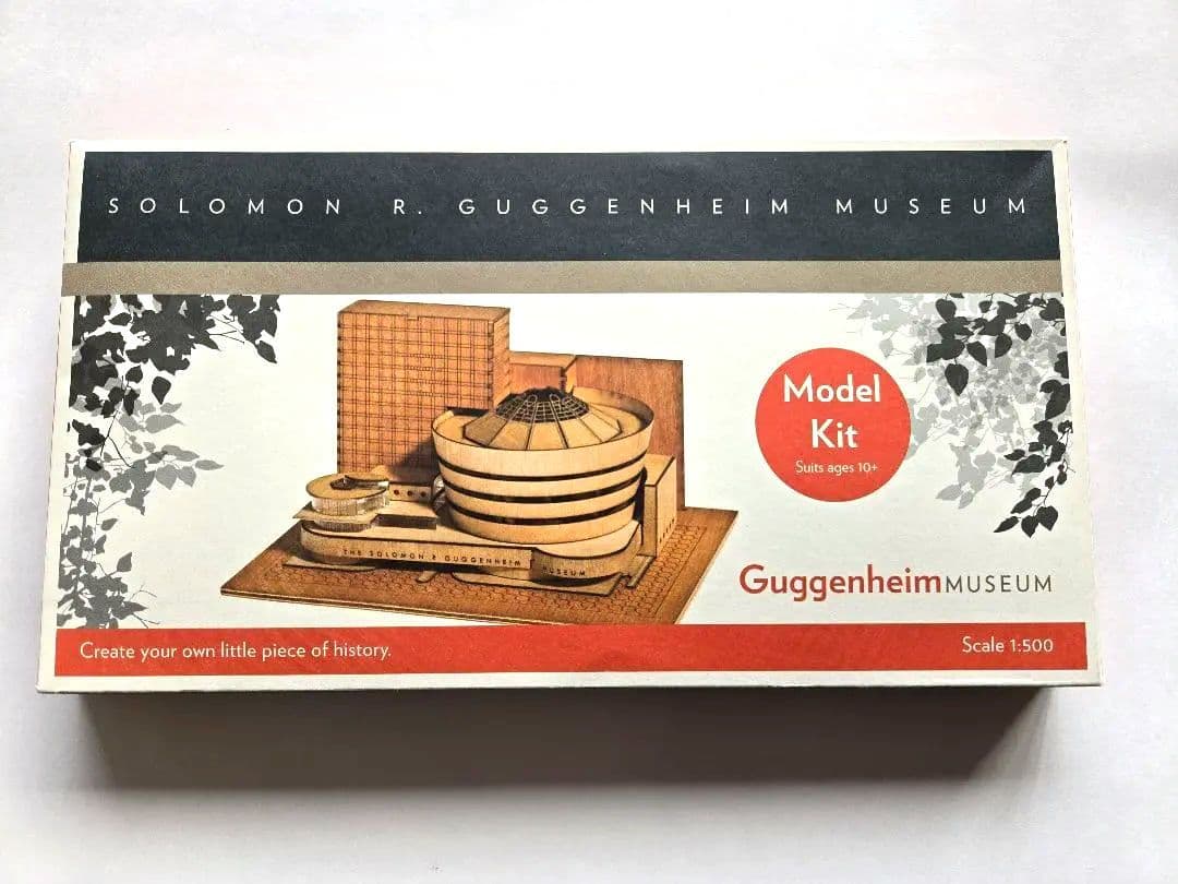 グッゲンハイム美術館 木製模型キット フランク・ロイド・ライト