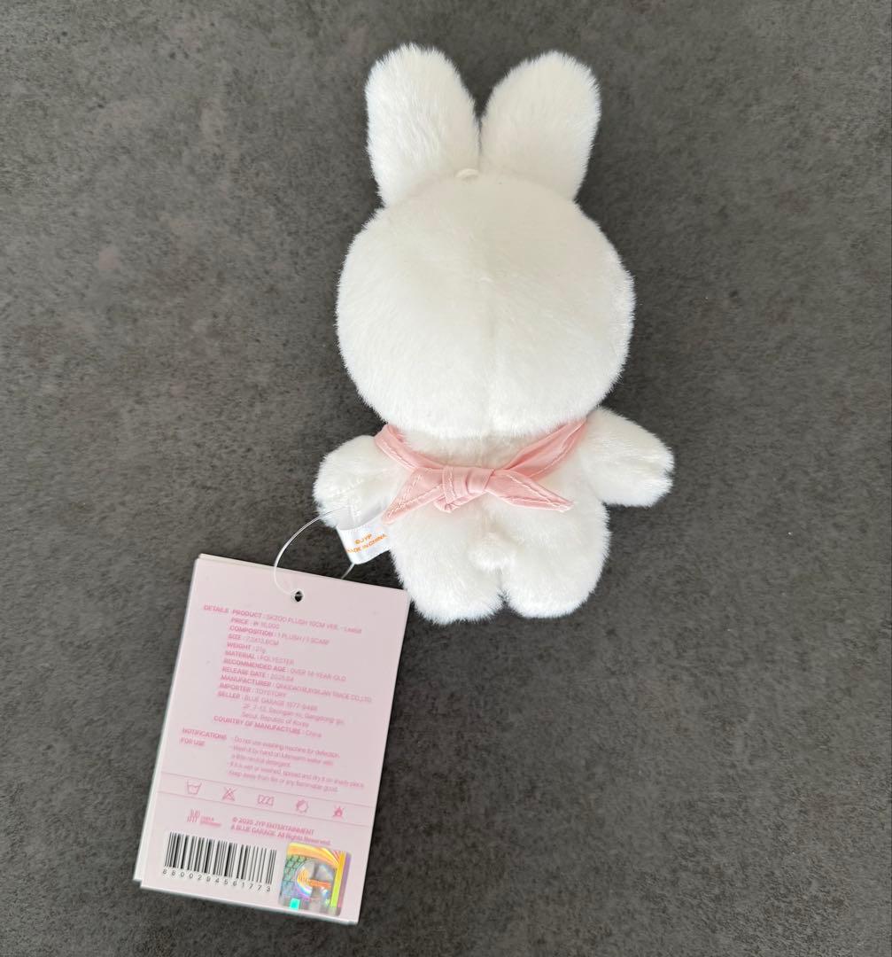 スキズ SKZOO リノ リービット ぬいぐるみ10cm 5'CLOCKタグ付き - メルカリ