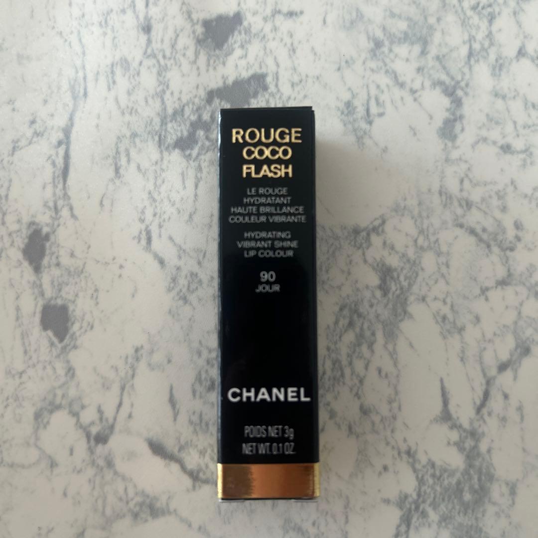 《メルカリ便》CHANEL ココフラッシュルージュ90 マイクロリップセラム