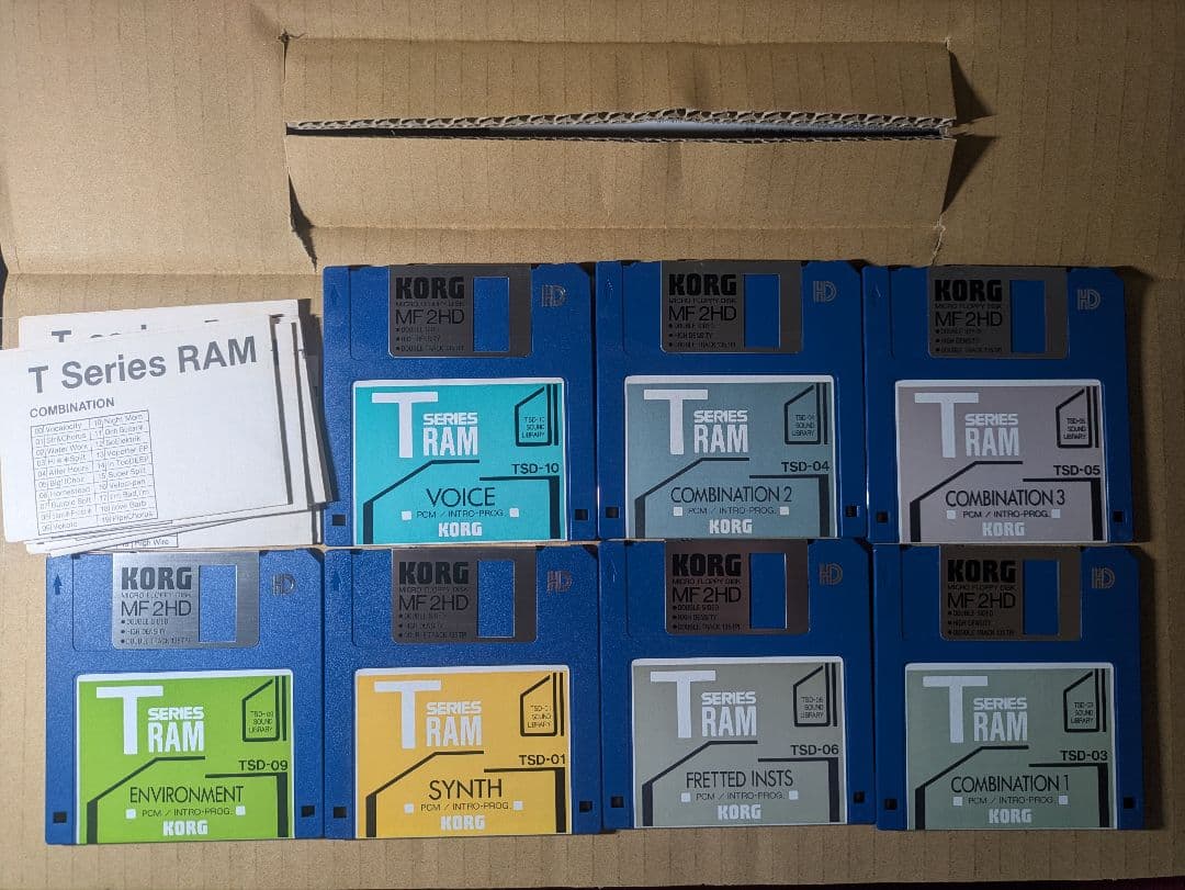 KORG T-SERIES コレクション　フロッピー Yahoo!オークション -「フロッピーディスク」(コルグ) (キーボード