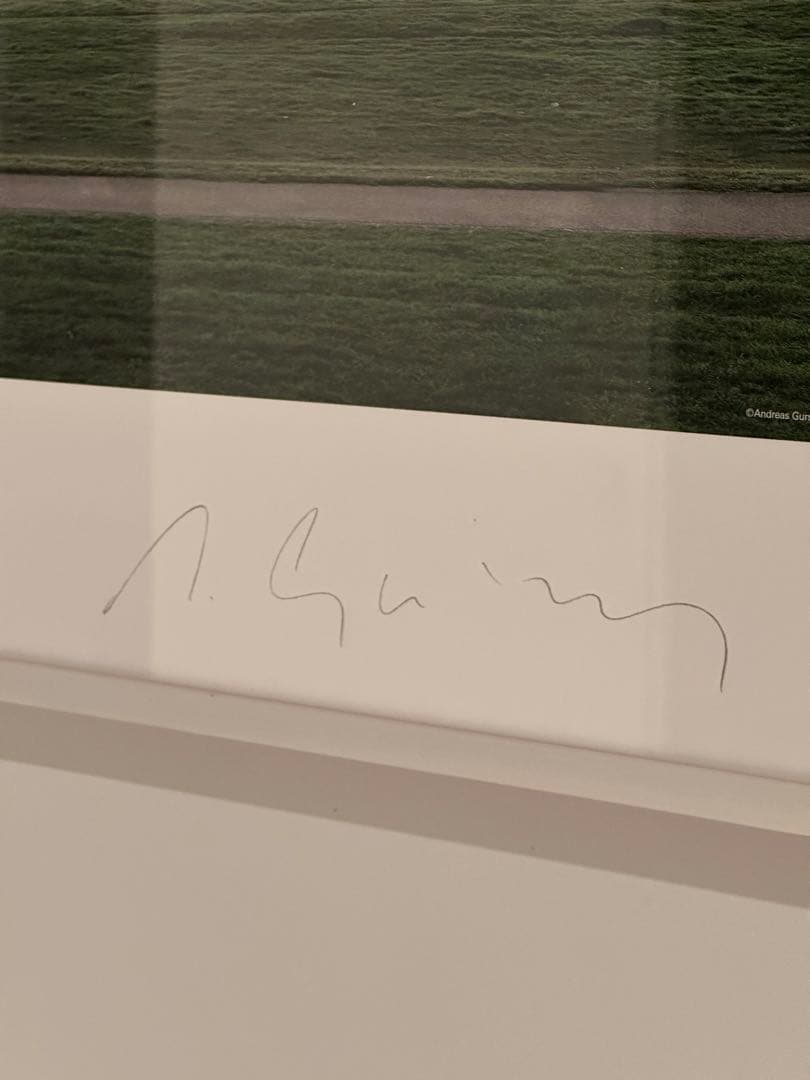 ANDREAS GURSKY サイン入り「ライン 川II」 - メルカリ