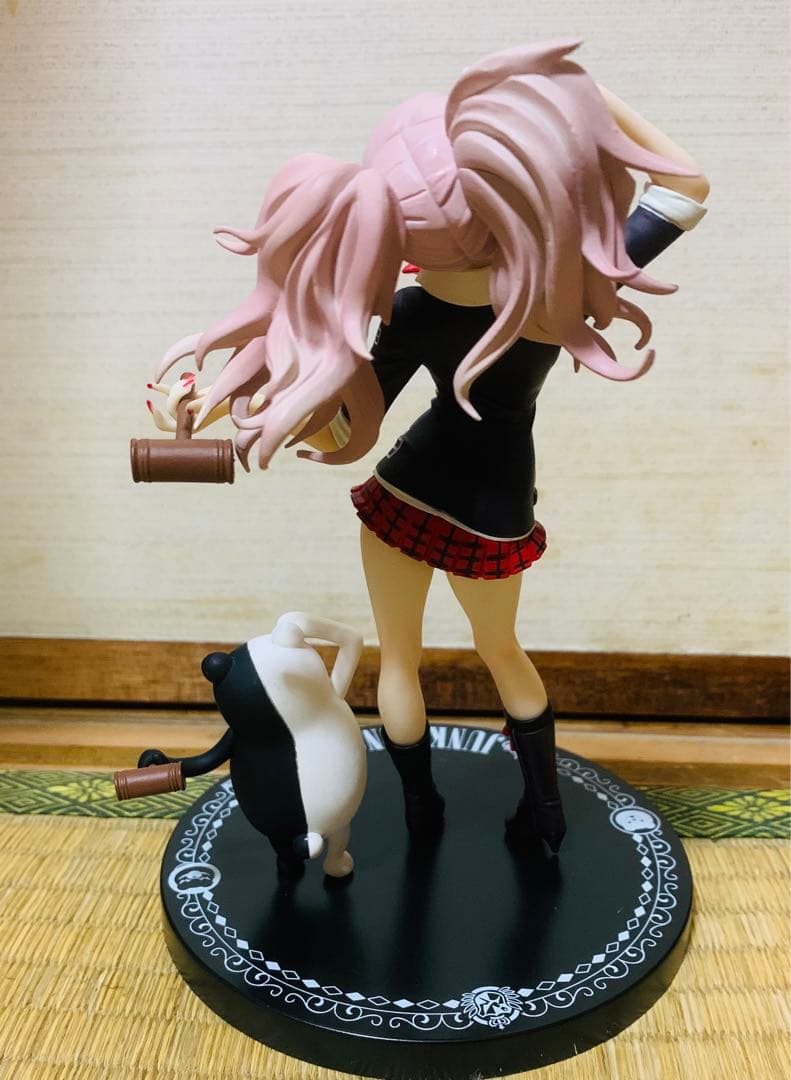 ダンガンロンパ みんなのくじ ラストワン賞 江ノ島盾子 女王様 - メルカリ