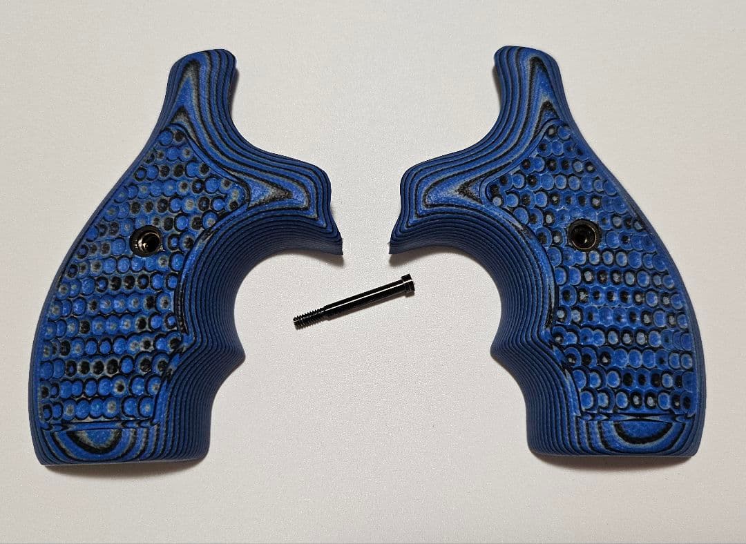 ホーグ S&W Jフレーム ラウンドバット用 G10グリップ ピラニア