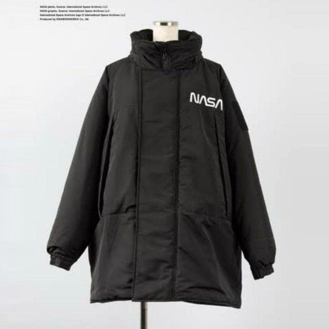 ウマ娘 宇宙走娘 コスモピュエラ × NASA モンスターパーカー M - メルカリ