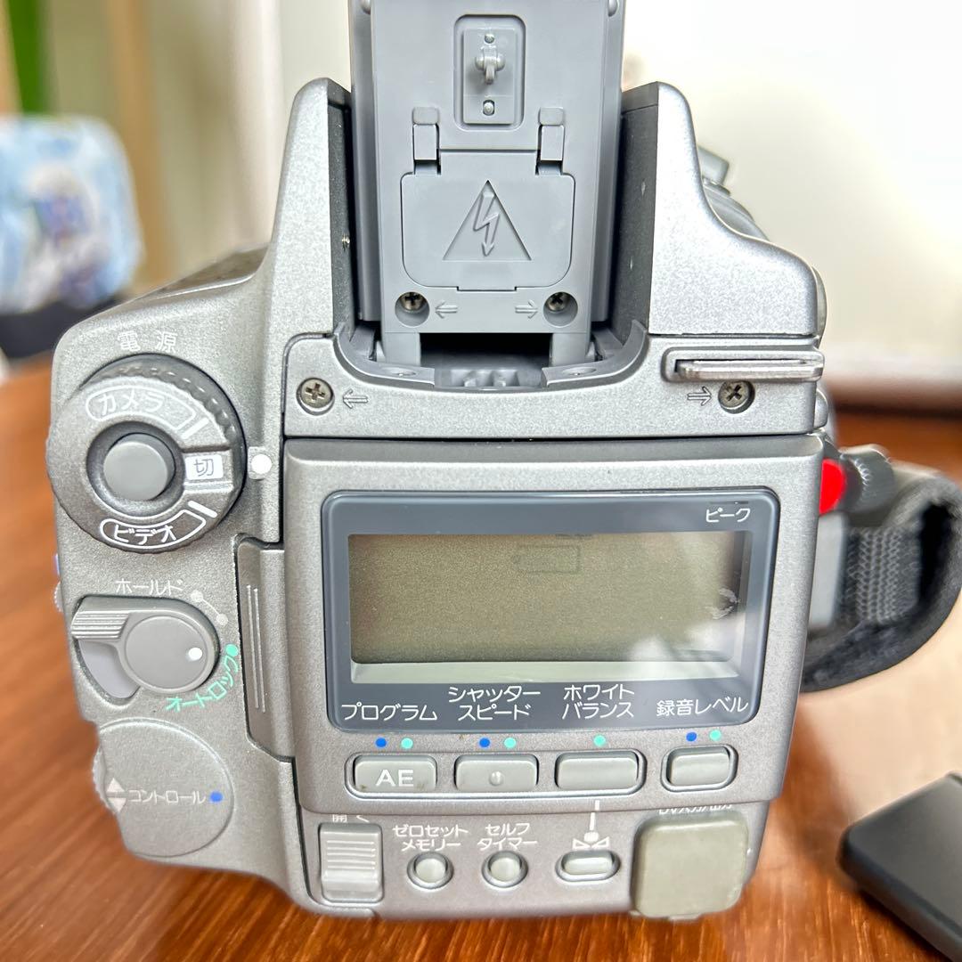 SONY DCR-VX1000 デジタルビデオカメラ ハードケース付き - メルカリ