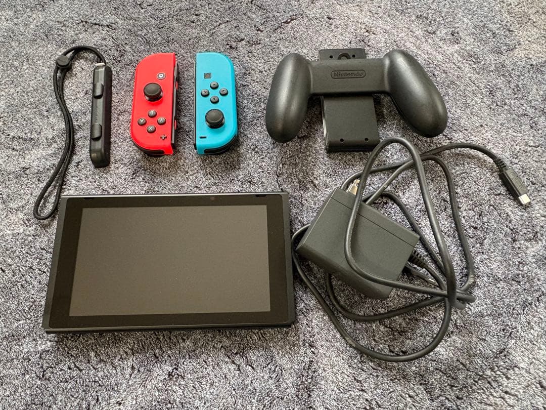 Nintendo Switch本体 青と赤 Joy-Con 欠品あり