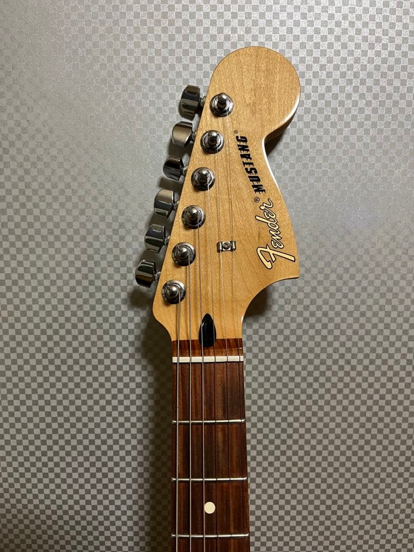 美品/ FENDER Mustang P90, Burgundy ムスタング - メルカリ