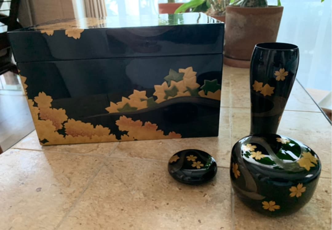 人間国宝　一后一兆　茶箱　春秋揃　漆芸　茶道具セット 一后一兆 作 『波千鳥蒔絵金輪寺 棗』 ｜骨董品買取 緑和堂