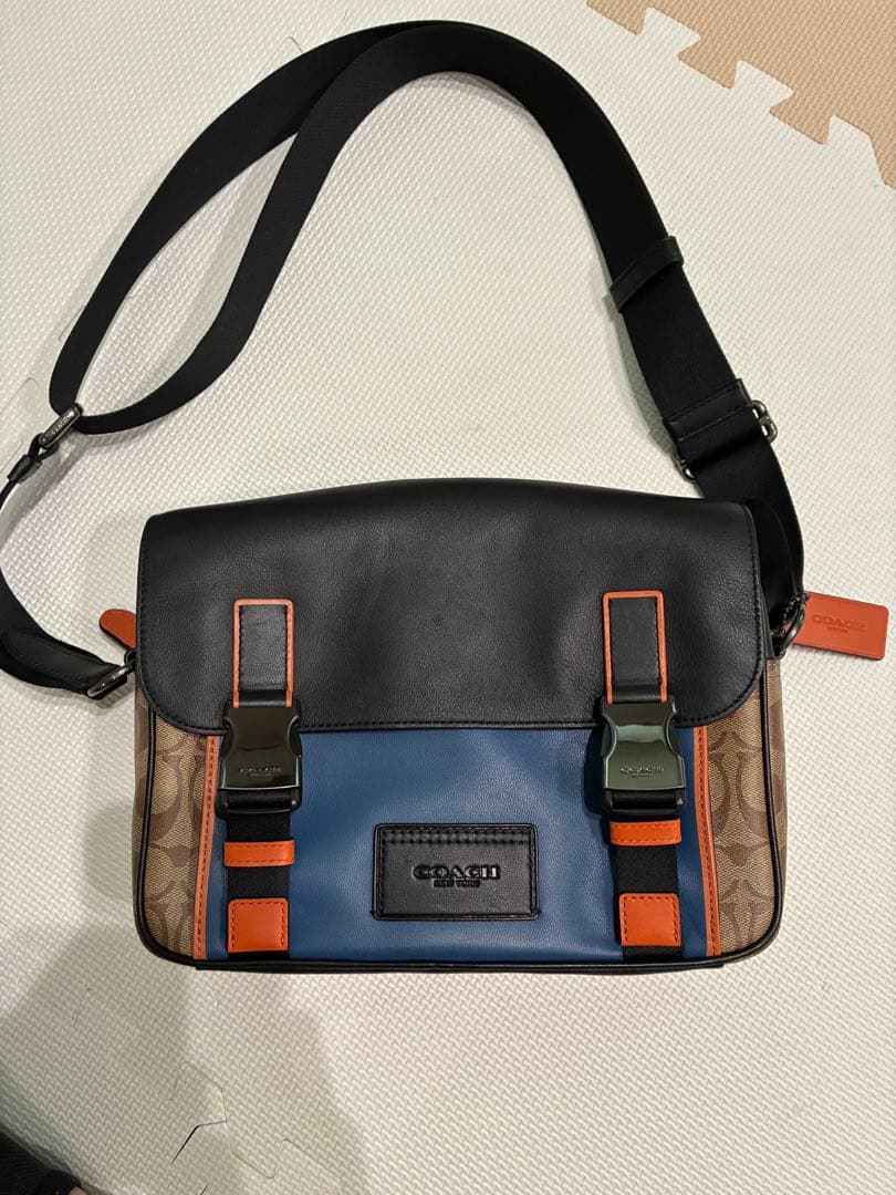 Coach メッセンジャーバッグ