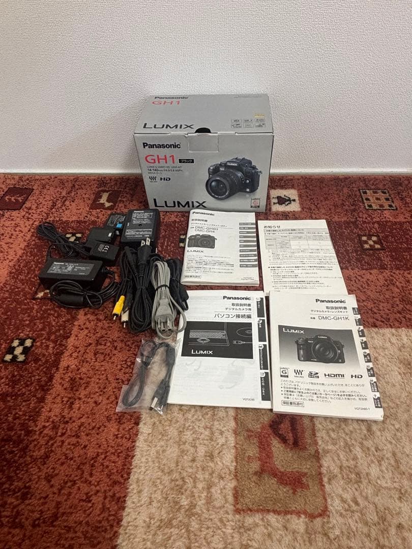 Panasonic GH1 ビデオカメラ 本体 14-140mm 20090518162850_292_.jpg