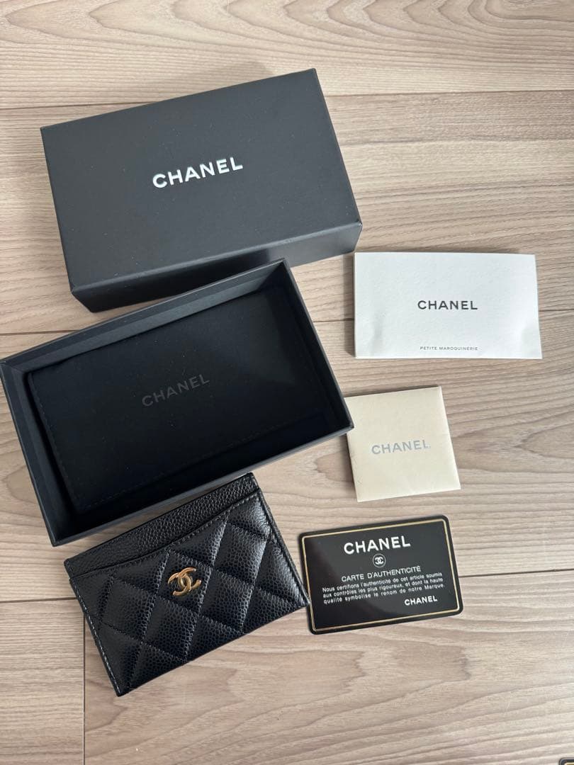 新品未使用　CHANEL シャネル　カードケース　名刺入れ　パスケース